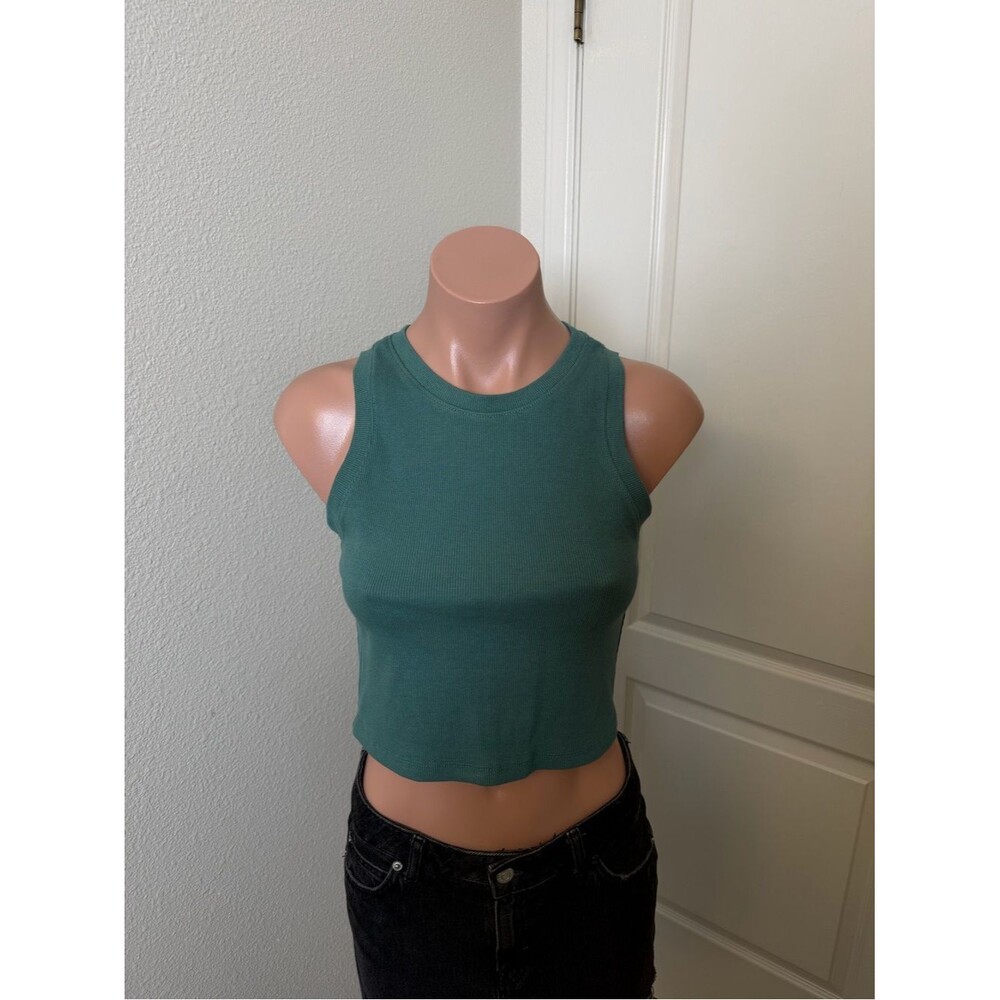 NWT Tilly’s Sleeveless Ribbed Crop Tank Top - Green Sz L